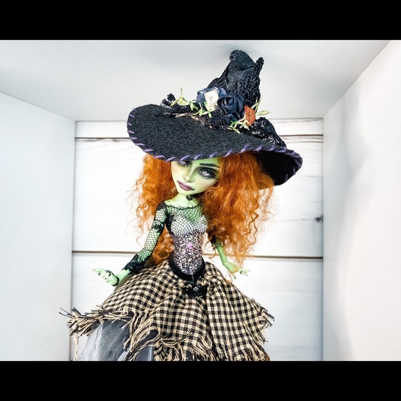 SOLD! - Picture 9 of 16